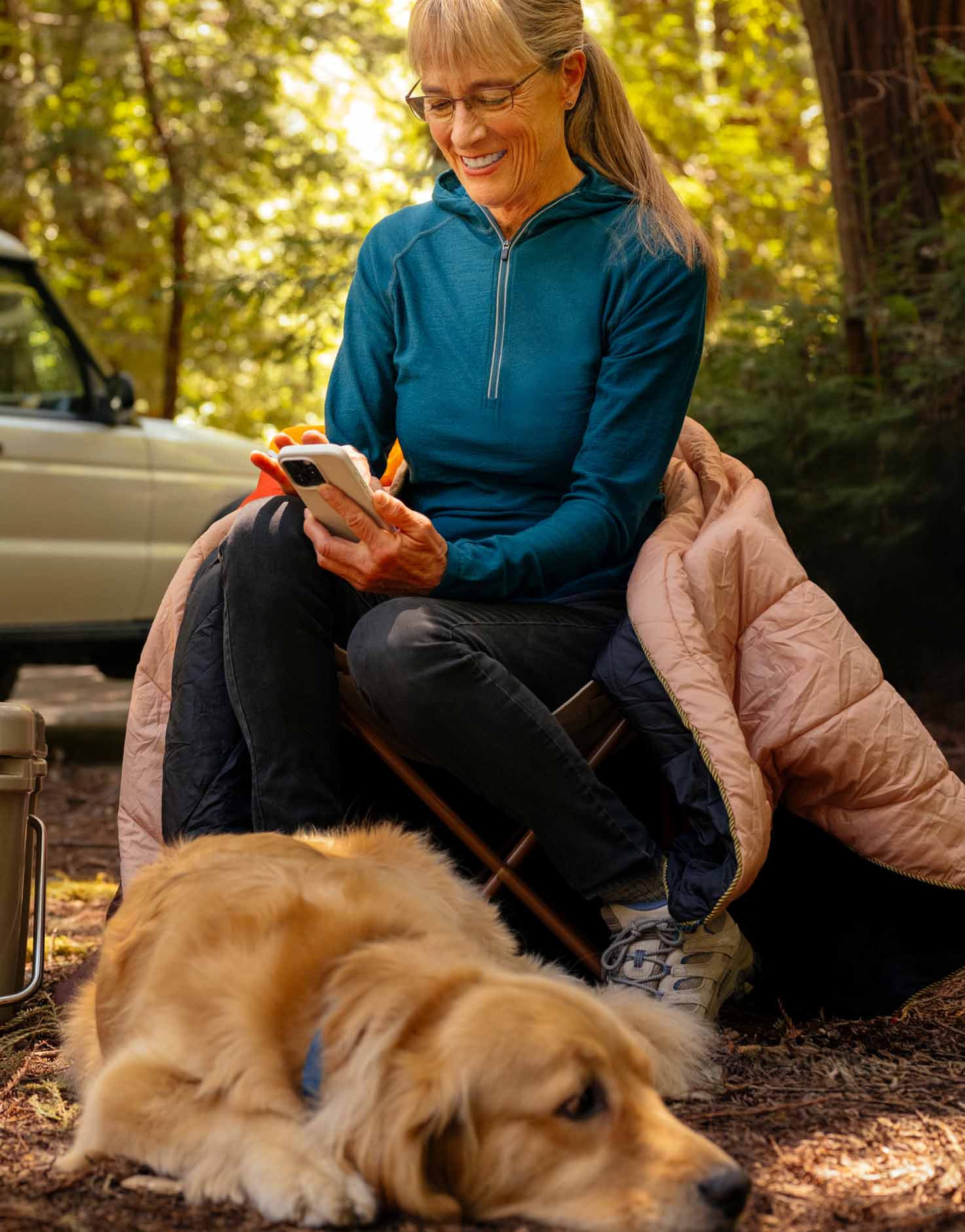 hero/texthero_omega_daphne_outdoors_mobile_WBST2857